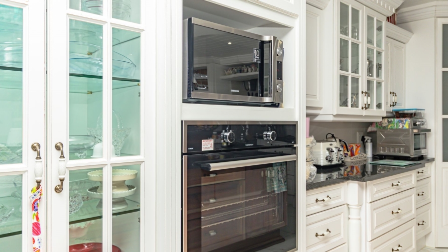 4 Bedroom Property for Sale in Monte Christo Western Cape